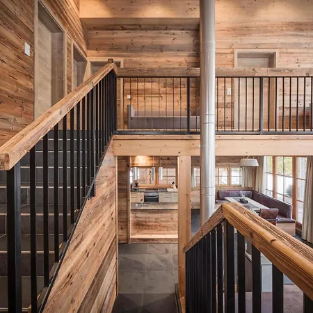 Modern In The Willow Roof شاليه *